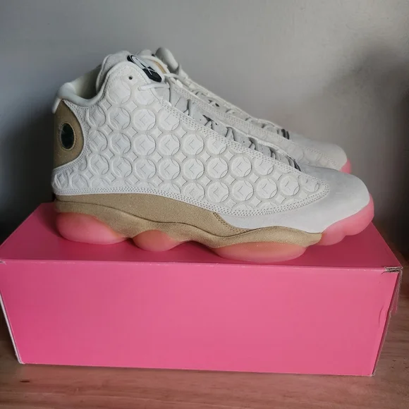 Air Jordan 13 'Chinese New Year' - Picture 8 of 12